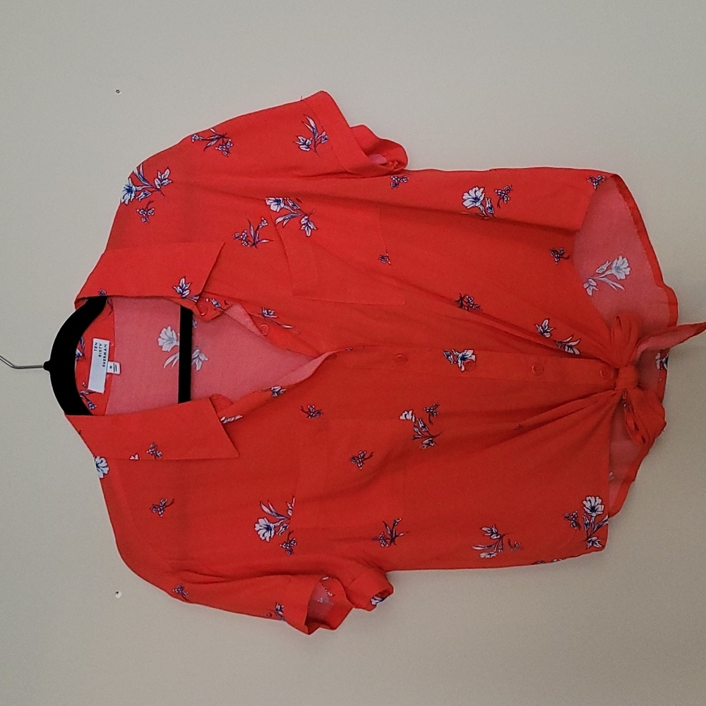 Short sleeve button down with bow S